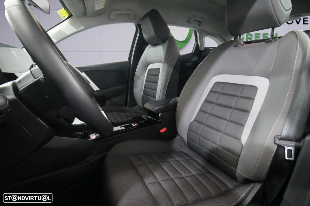 Citroën e-C4 X - 4