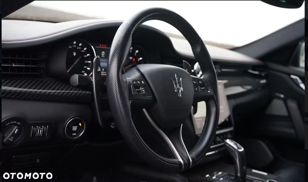 Maserati Quattroporte GT - 5