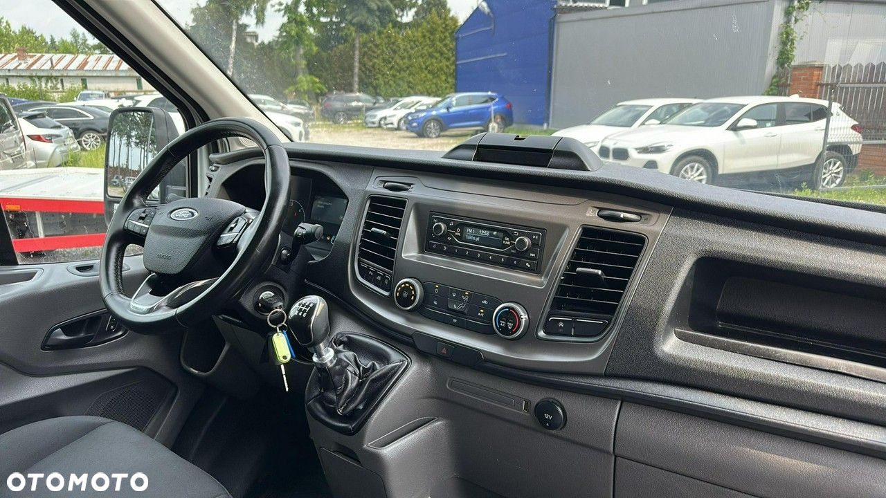 Ford Transit - 10