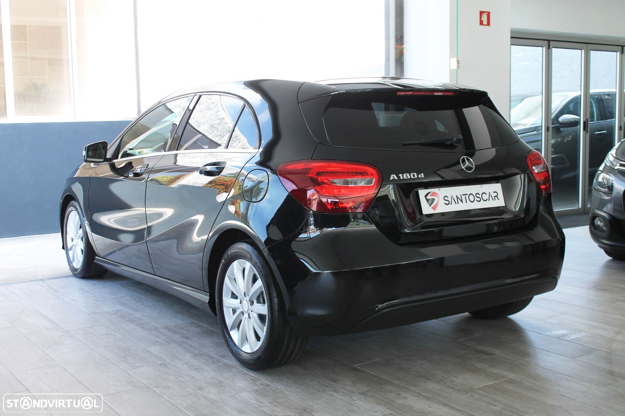Mercedes-Benz A 180 d BlueEFFICIENCY Edition Style - 6