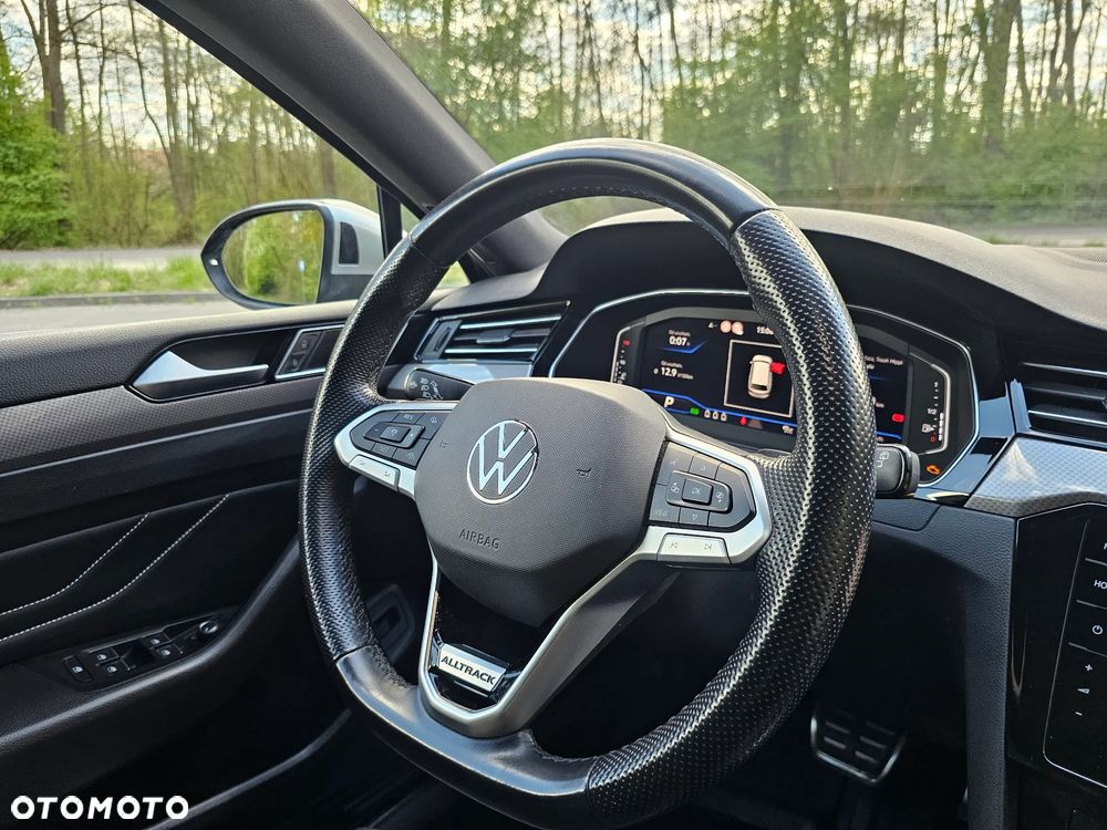 Volkswagen Passat Alltrack 2.0 TDI 4Mot DSG - 23