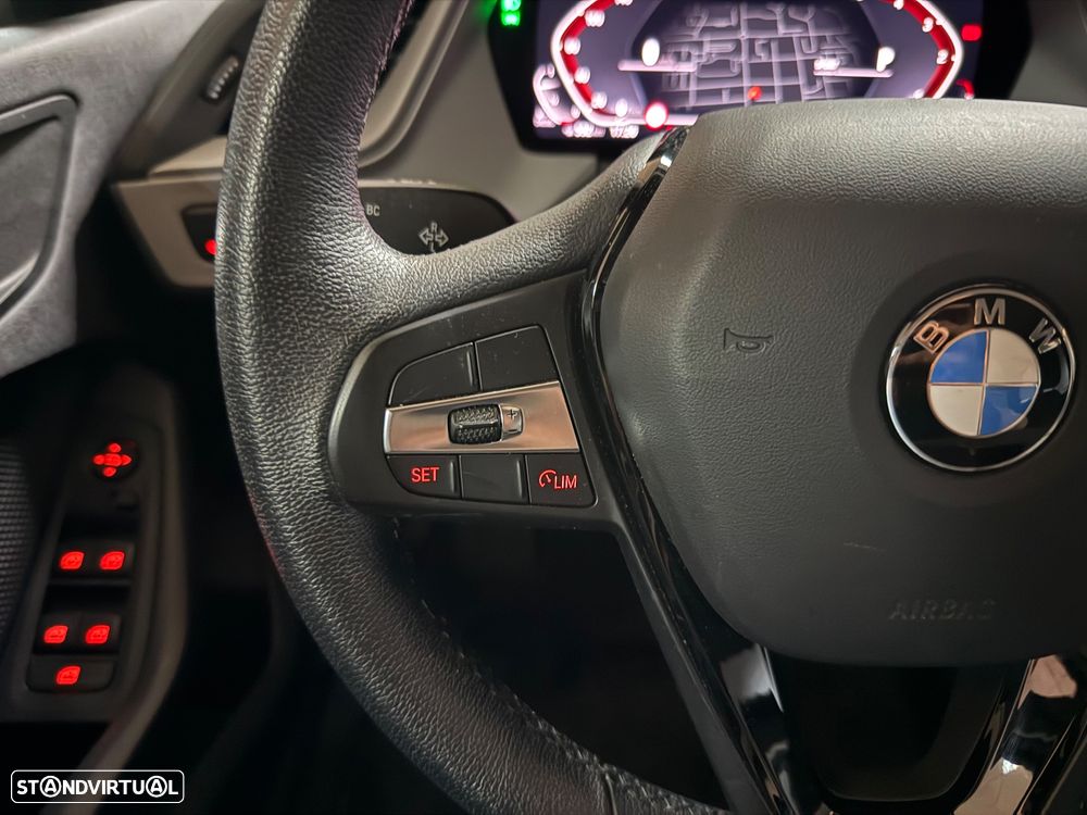 BMW 116 d Aut. Sport Line - 21