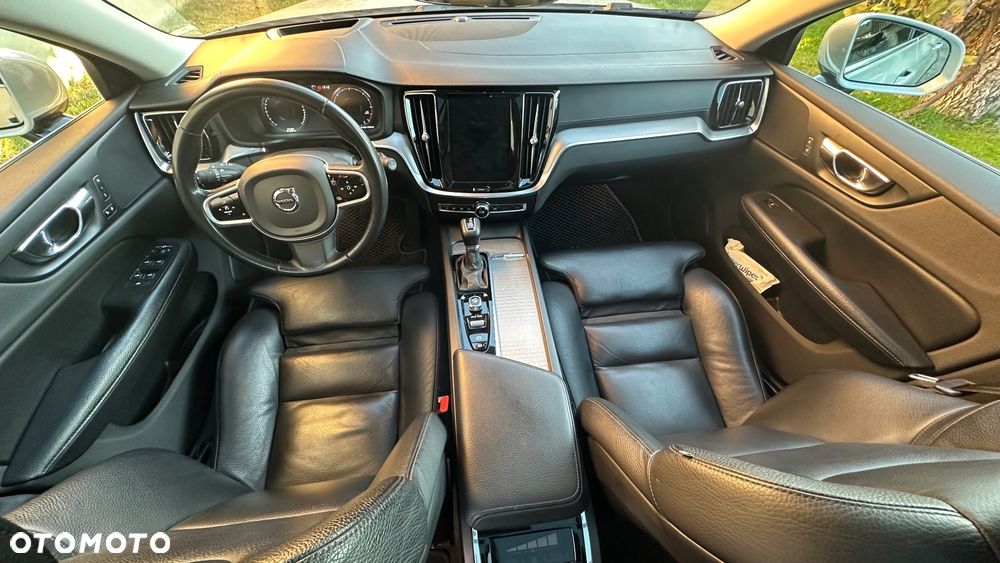 Volvo V60 D3 Inscription - 14