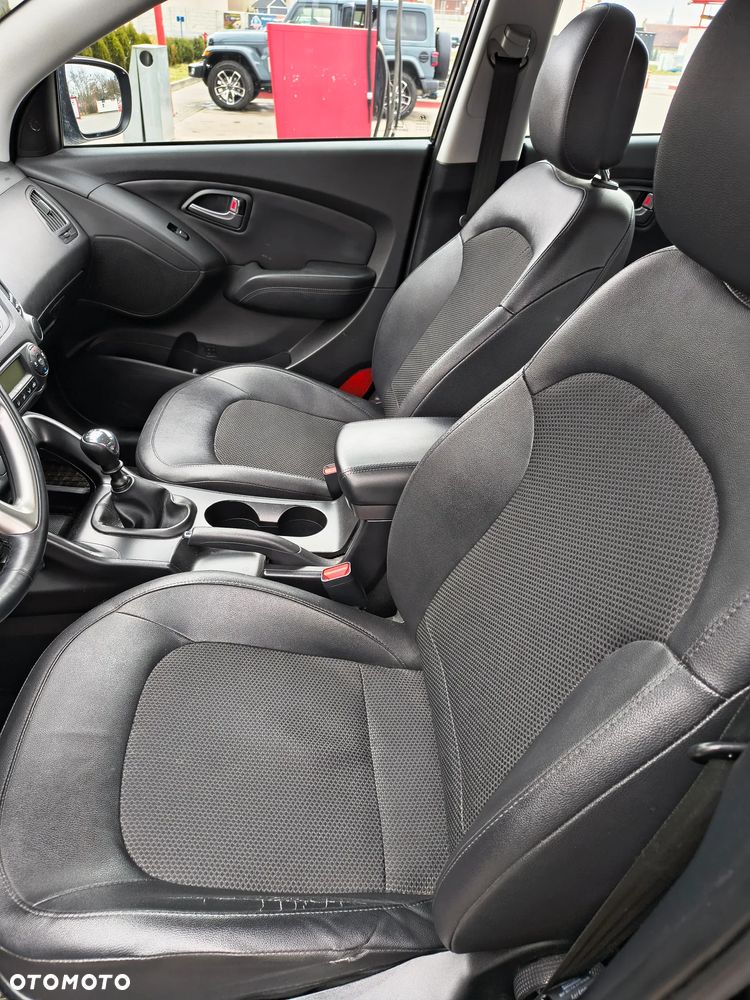 Hyundai ix35 1.7 CRDi Comfort 2WD - 9