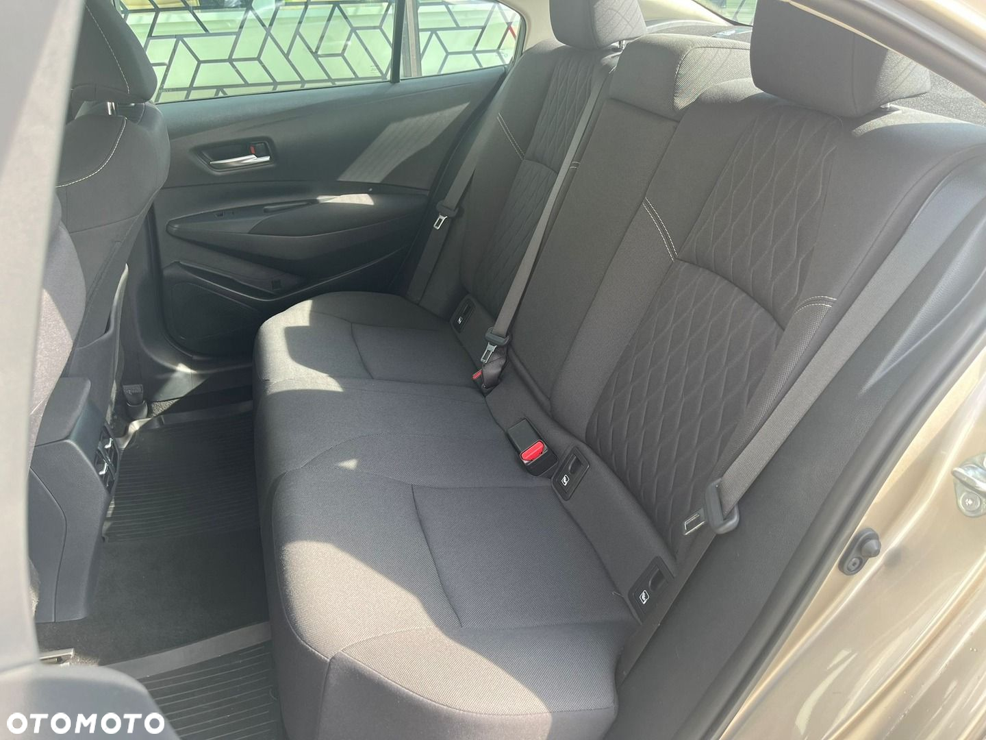 Toyota Corolla - 7