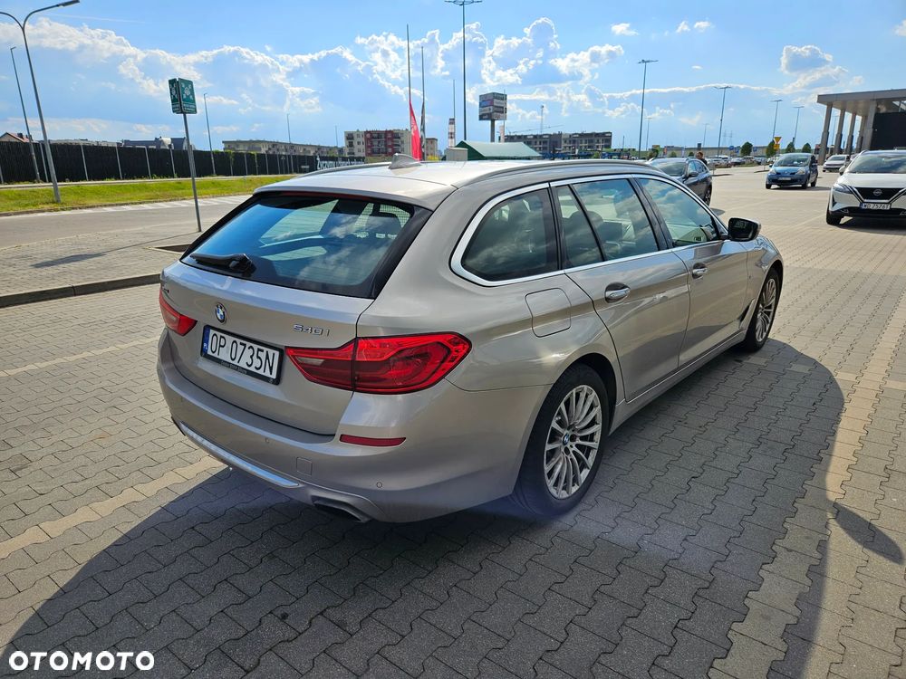 BMW Seria 5 540i xDrive Luxury Line - 5