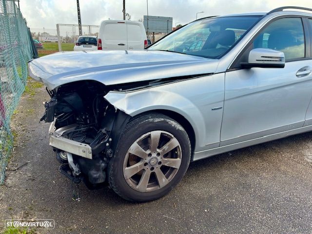 Mercedes-Benz C 200 - 4