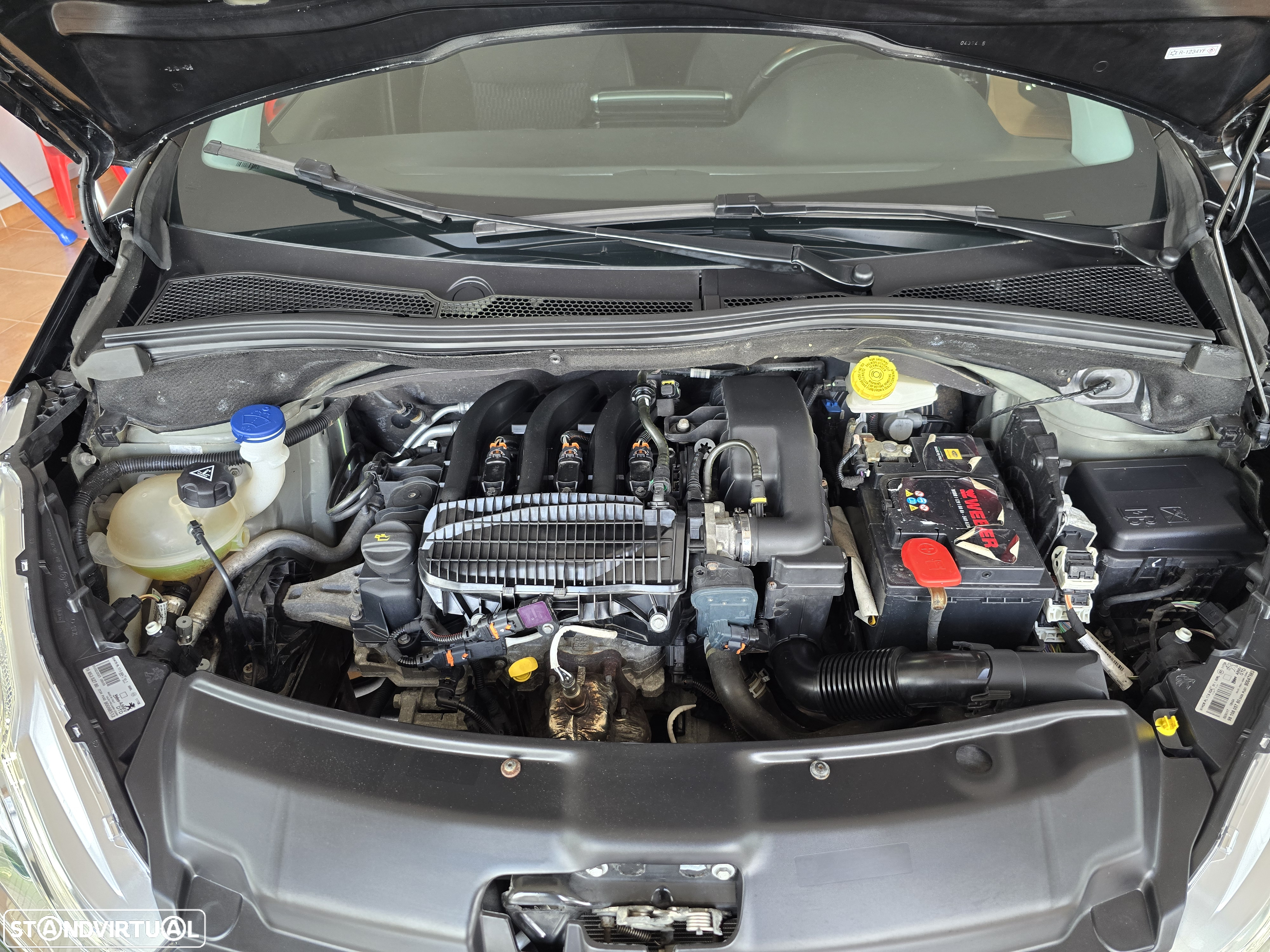 Peugeot 208 1.2 PureTech Style - 15
