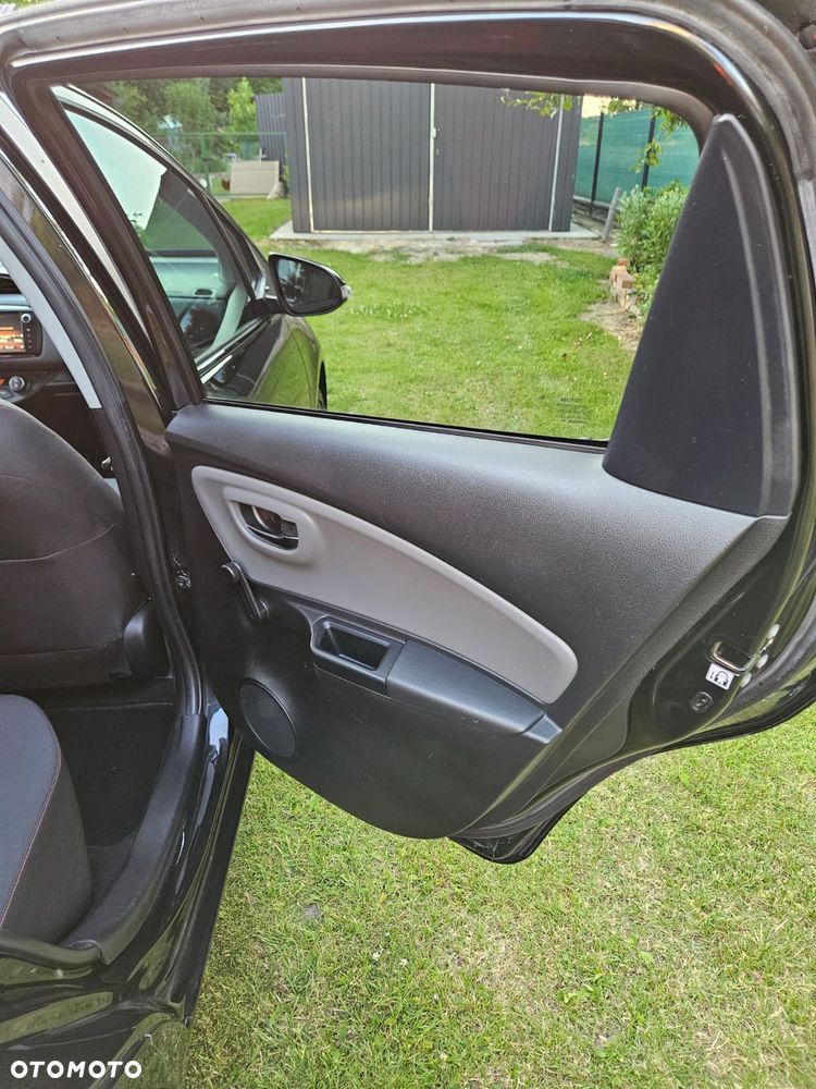 Toyota Yaris 1.33 VVT-i - 27