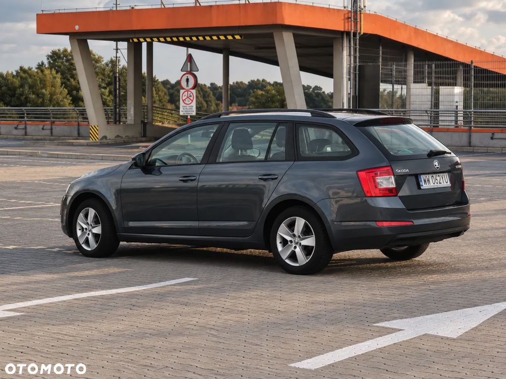 Skoda Octavia 2.0 TDI Ambition - 26