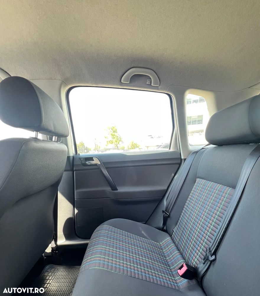Volkswagen Polo - 24