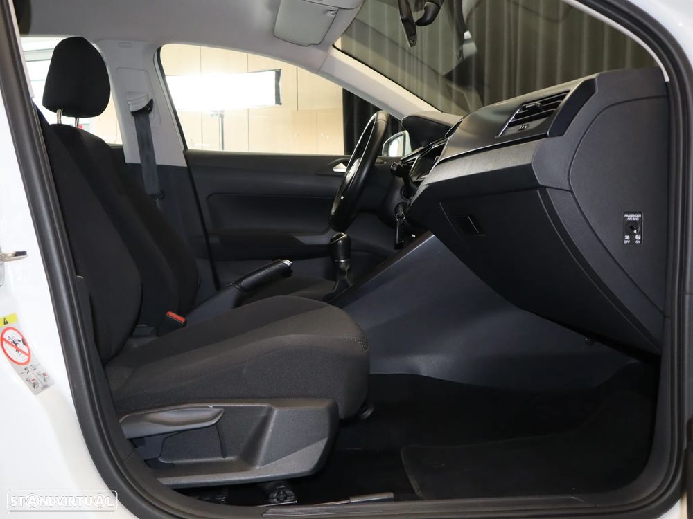 VW Polo 1.0 Confortline - 16