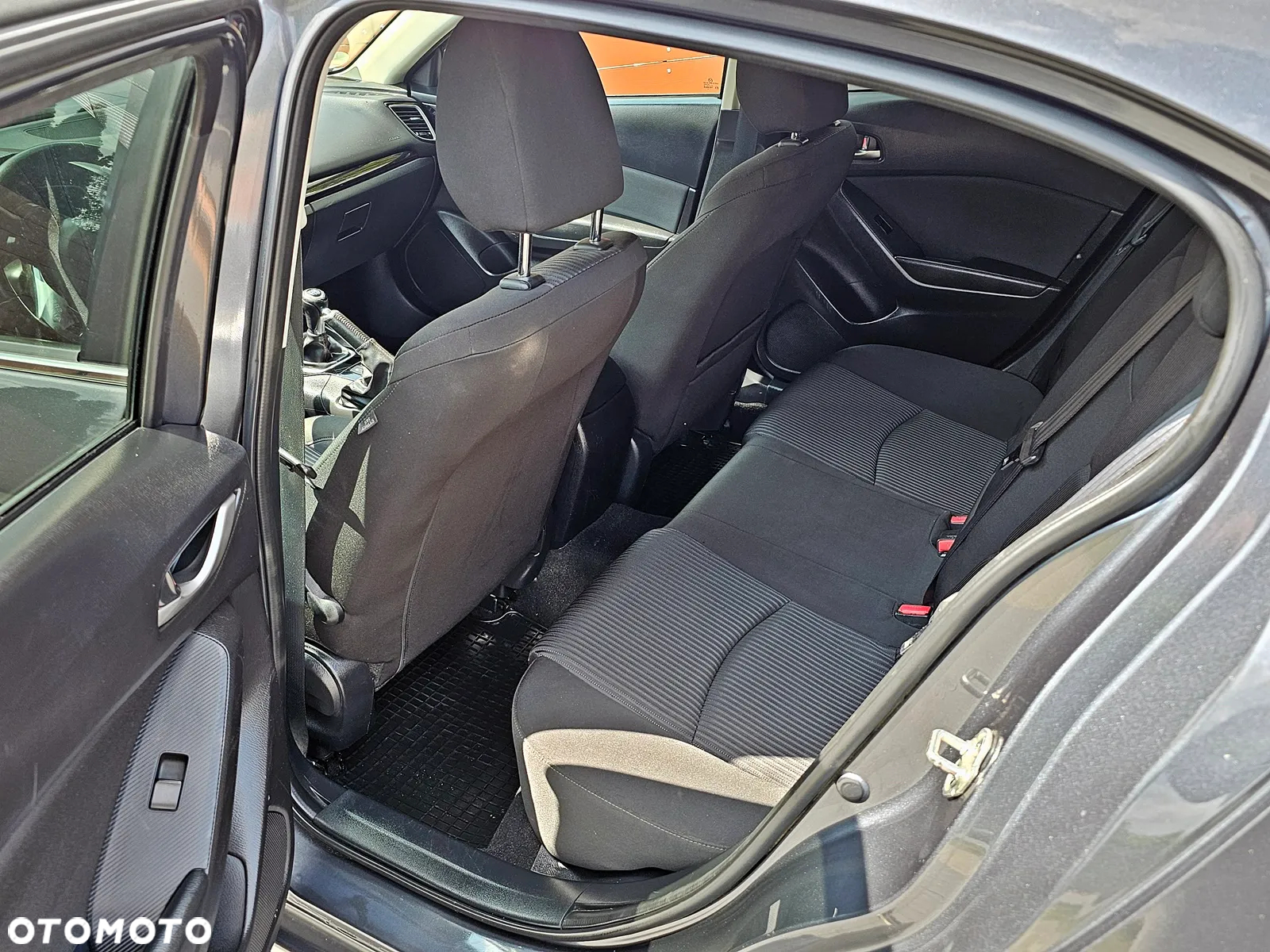 Mazda 3 SKYACTIV-G 120 Center-Line - 14