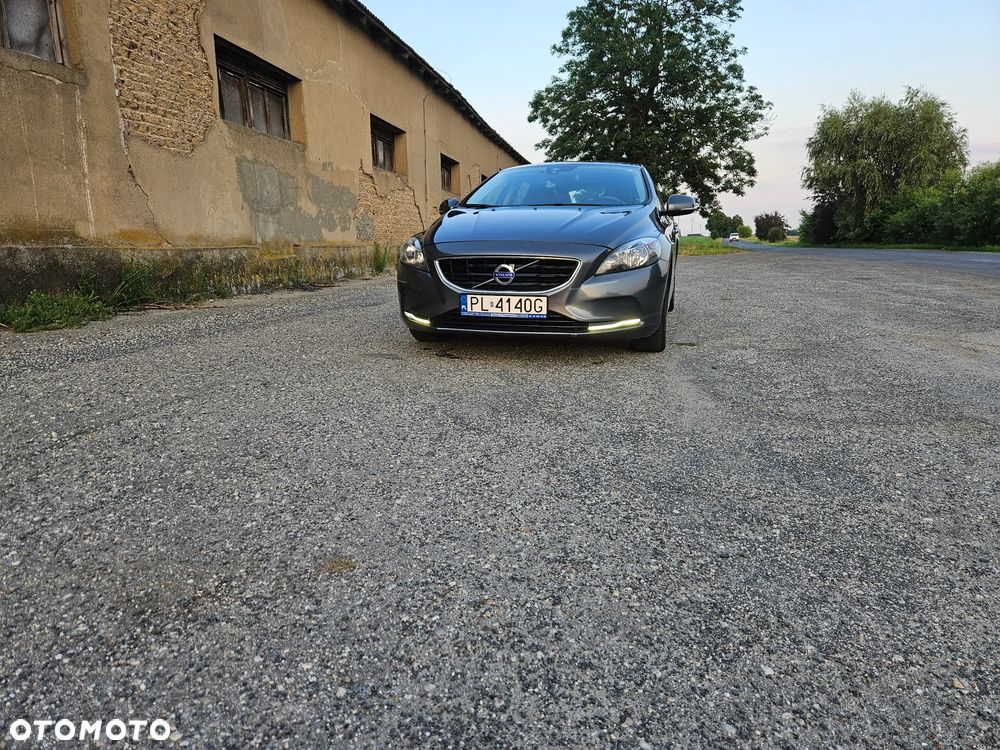 Volvo V40 D2 - 21