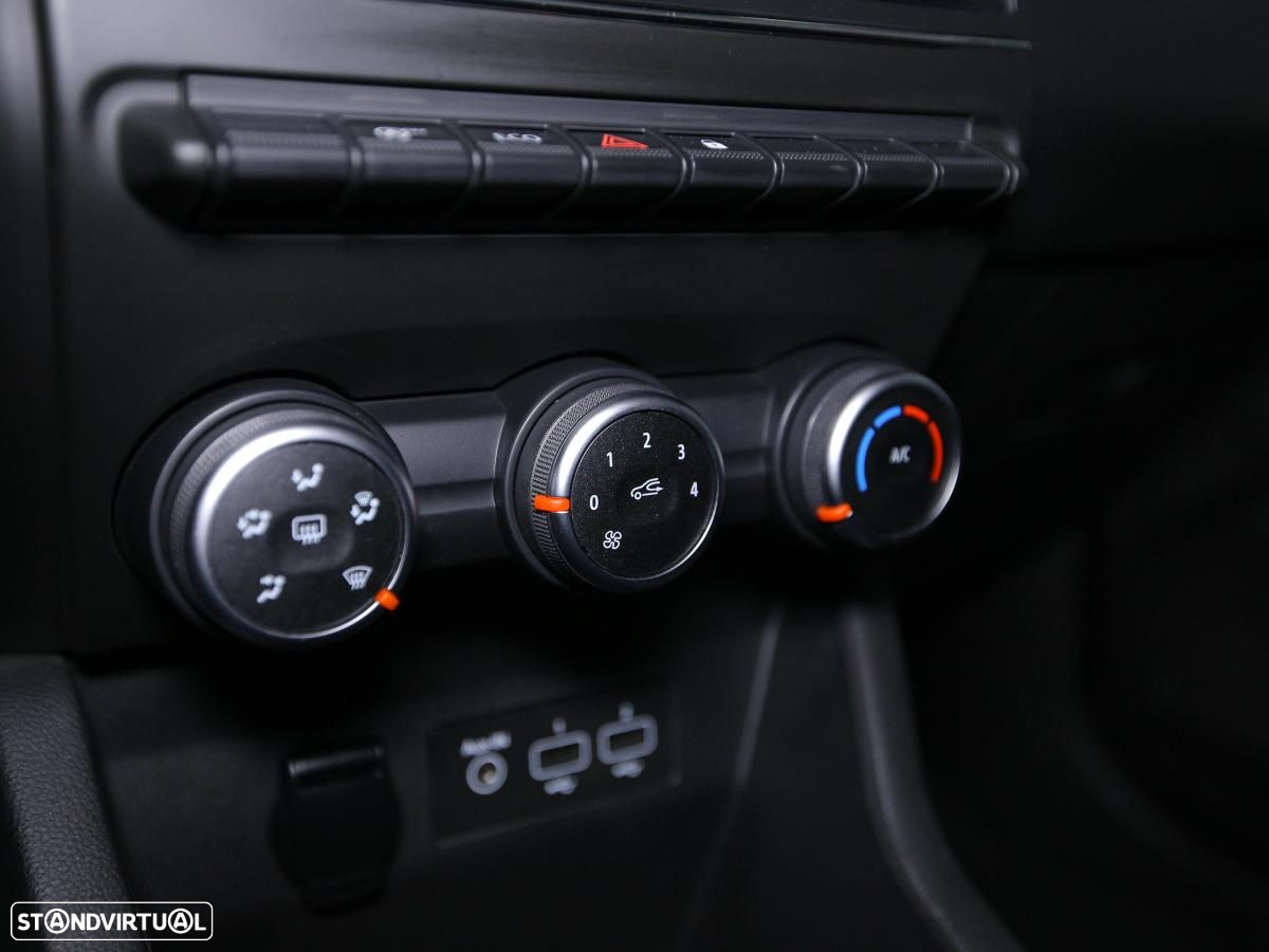 Renault Clio 1.5 Blue dCi Intens - 19
