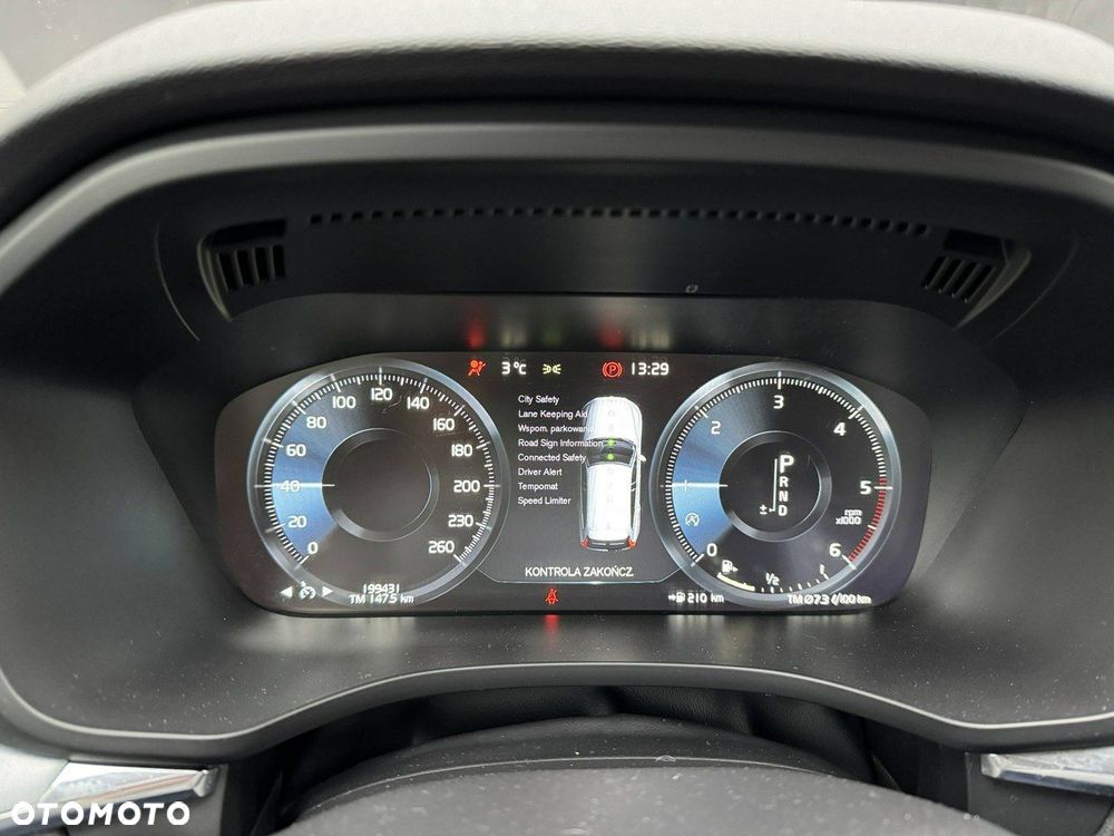 Volvo XC 60 - 18