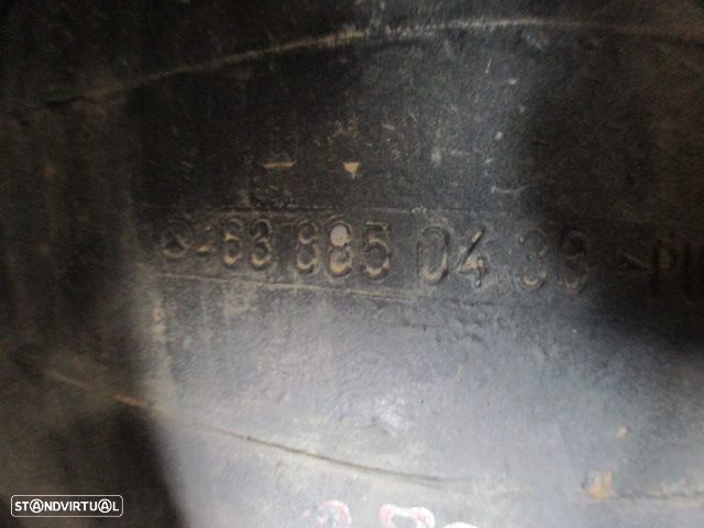 Grelha Friso 4638850433 MERCEDES W463 2002 G400CDI 250CV 5P AZUL FD CANTO PC FRT FD DANIFICADO - 4