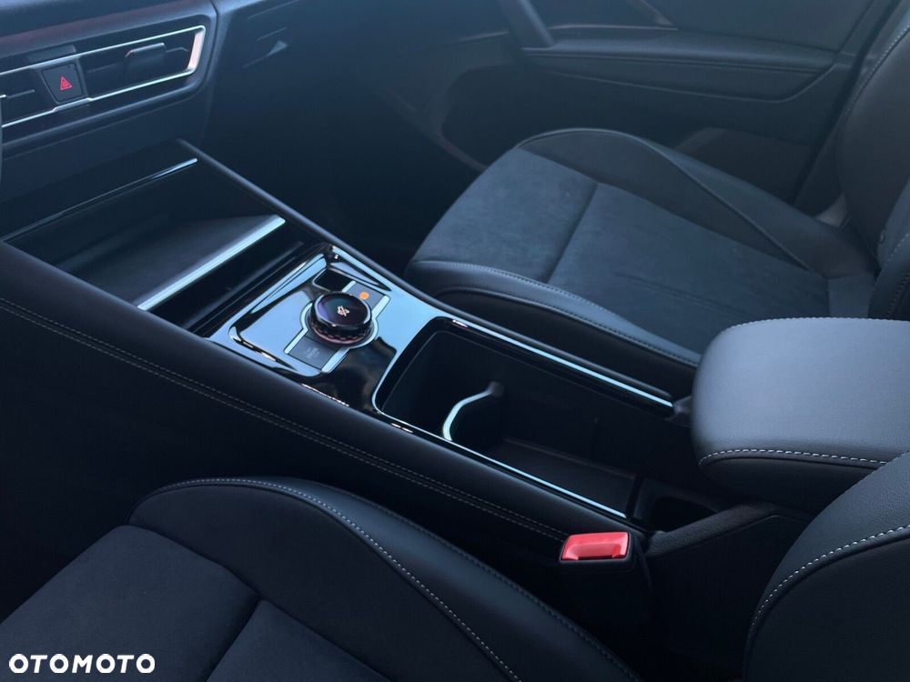 Volkswagen Tiguan - 26