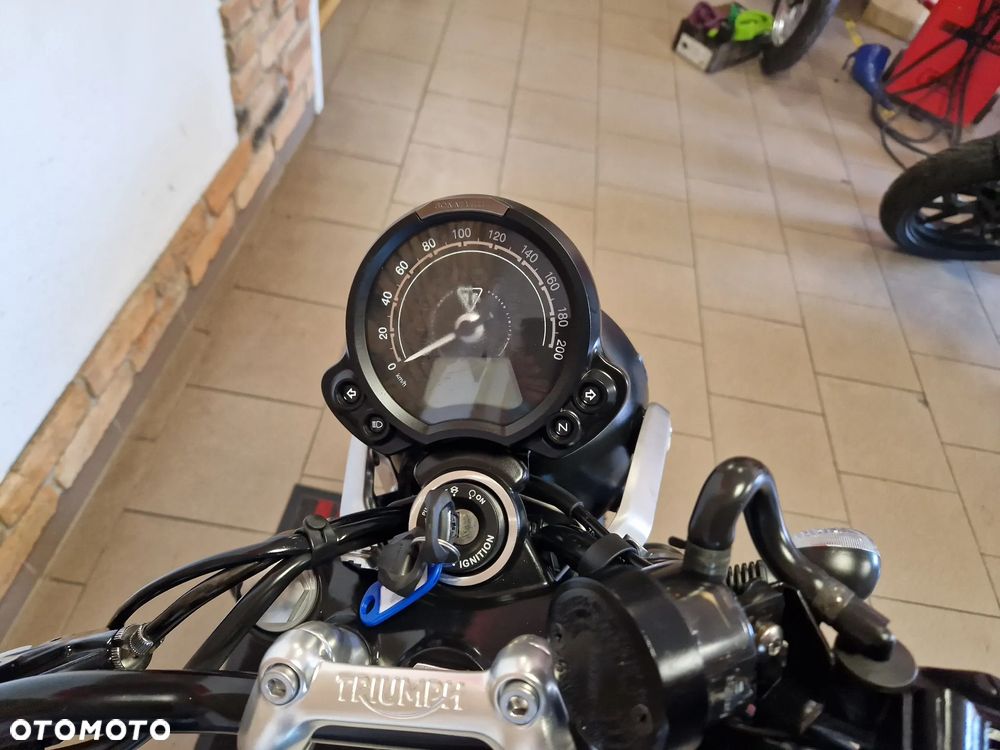 Triumph Speed Twin - 25