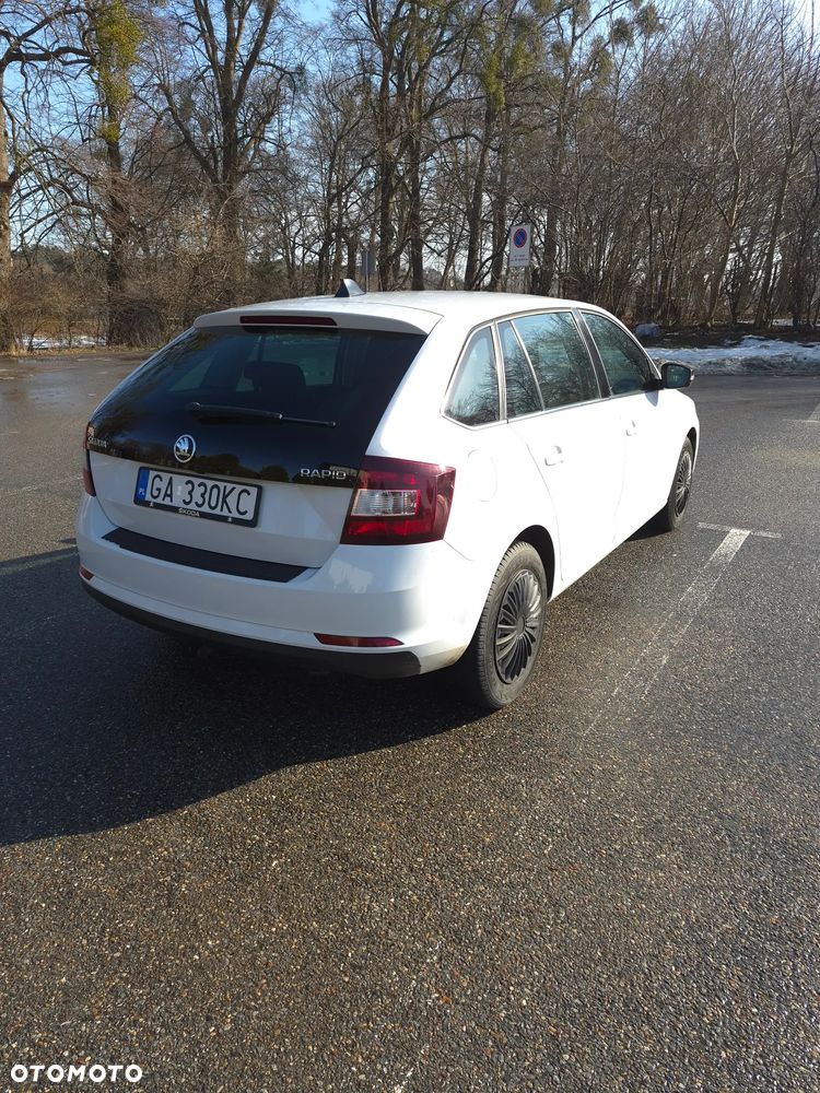 Skoda RAPID - 4