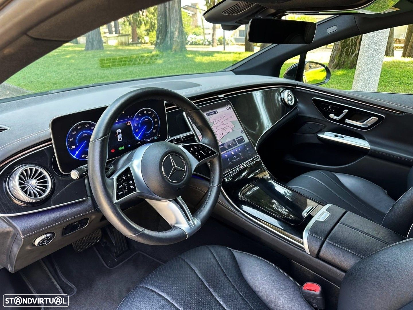 Mercedes-Benz EQE 300 Edition Electric Art - 37