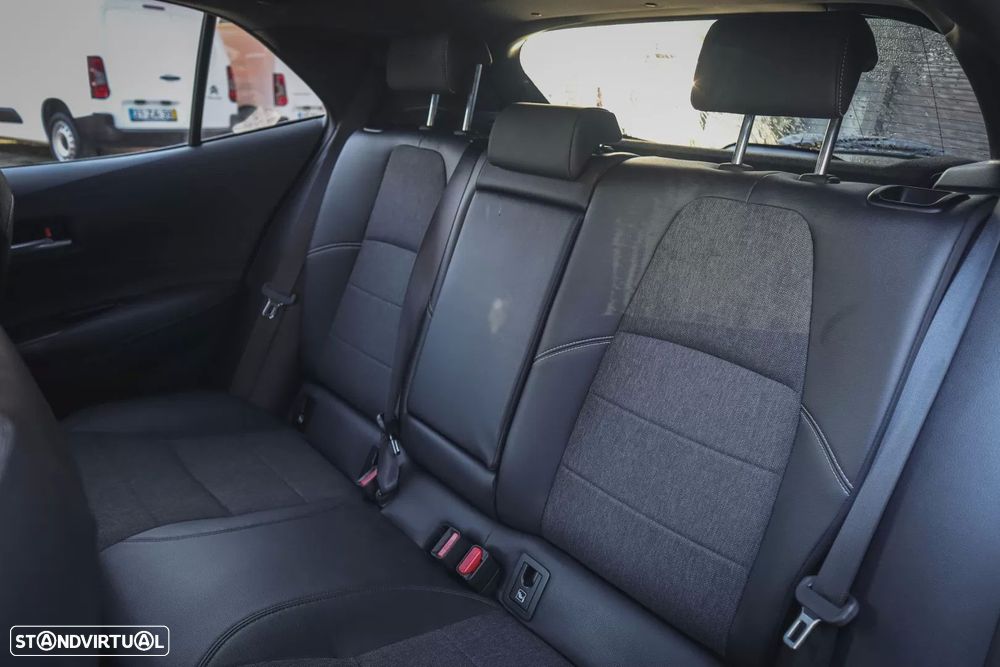 Toyota Corolla 1.8 Hybrid Exclusive - 7