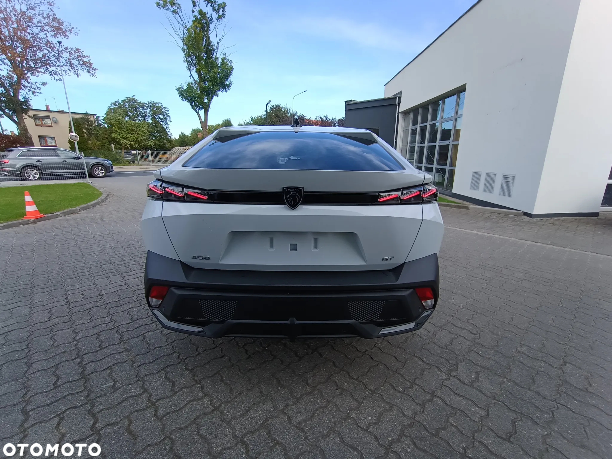 Peugeot 408 1.2 PureTech mHEV GT S&S e-DSC6 - 6