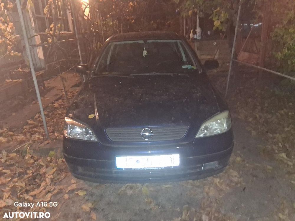 Opel Astra - 4