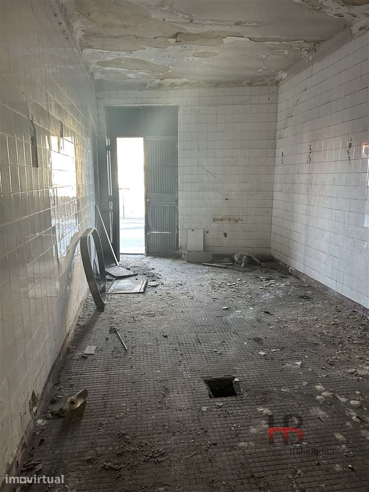 Prédio T4 Venda em Milheirós,Maia - Grande imagem: 3/14