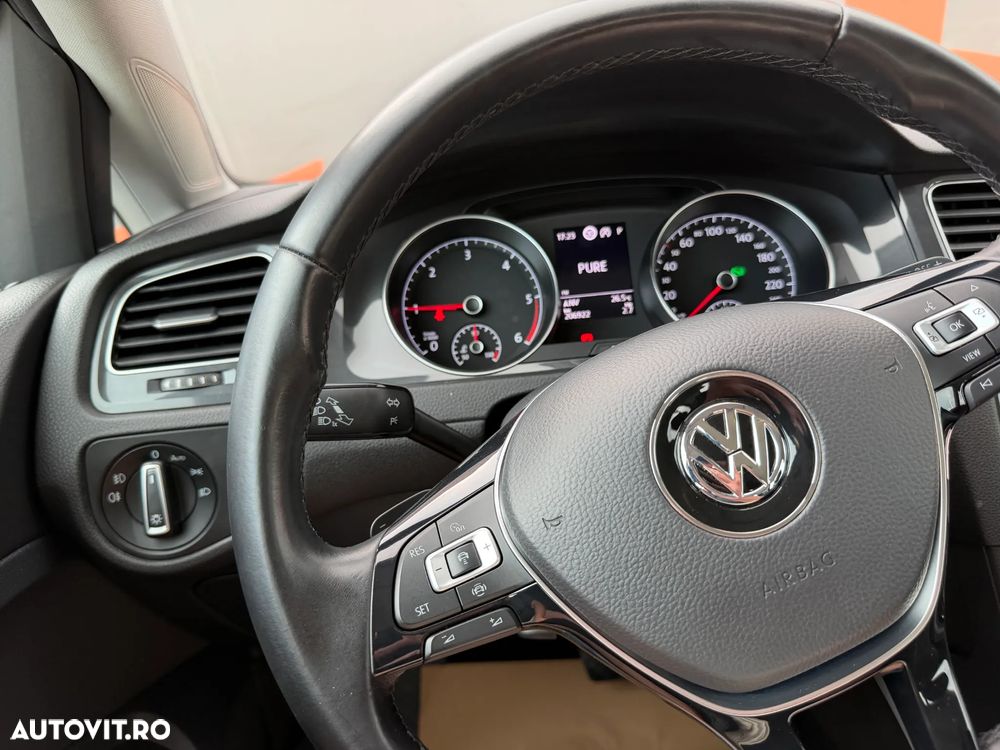 Volkswagen Golf 1.6 TDI DSG Highline - 10