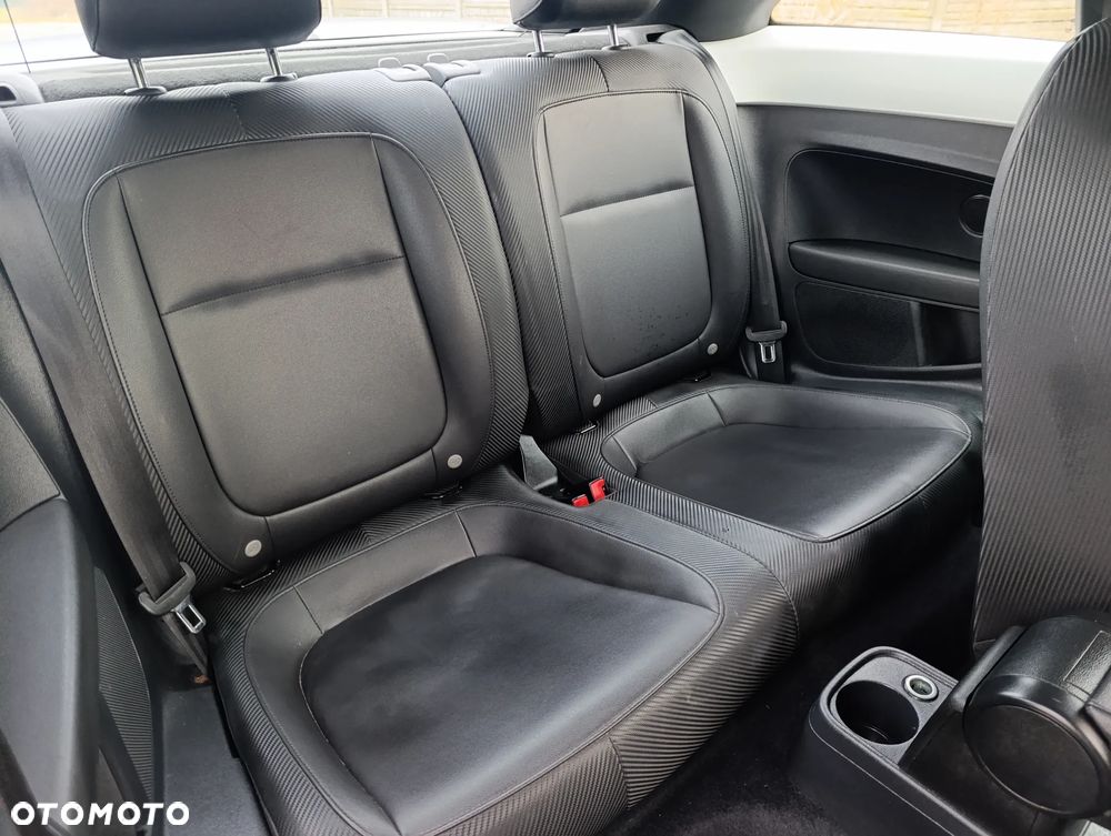 Volkswagen Beetle - 14