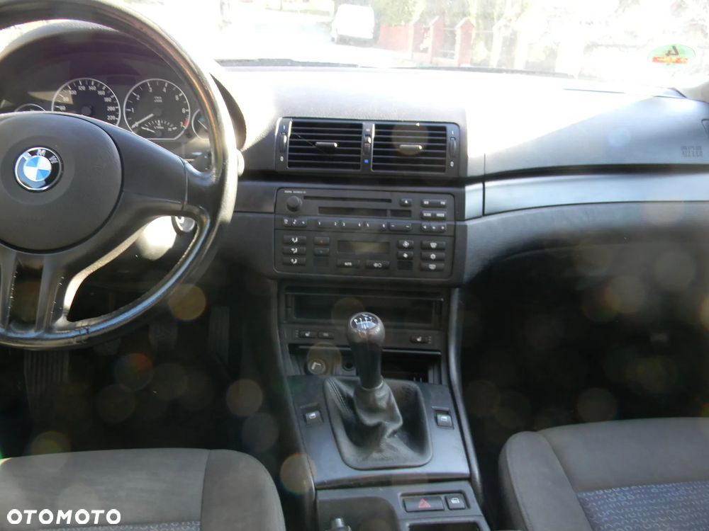 BMW Seria 3 316i Edition Exclusive - 18
