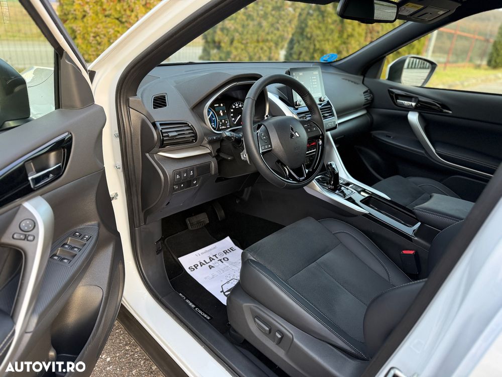 Mitsubishi Eclipse-Cross PHEV Intense+ - 25