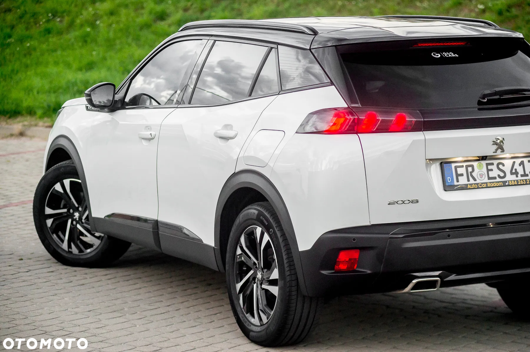 Peugeot 2008 1.2 PureTech GT Line S&S EAT8 - 14