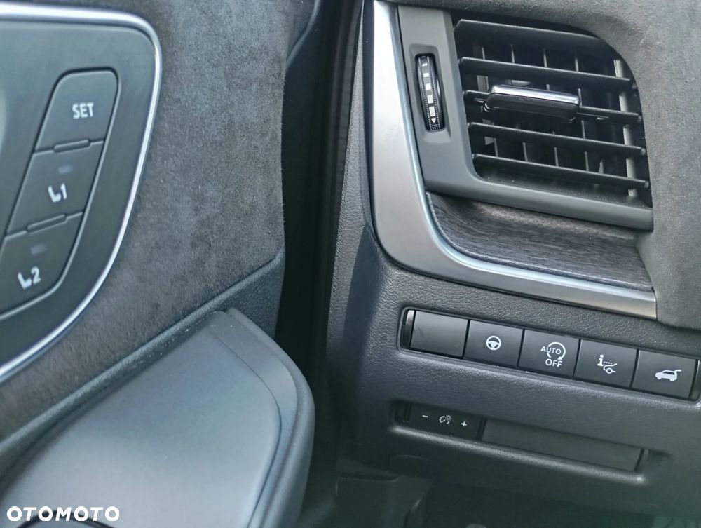 Nissan Qashqai 1.3 DIG-T MHEV Xtronic Tekna+ - 32