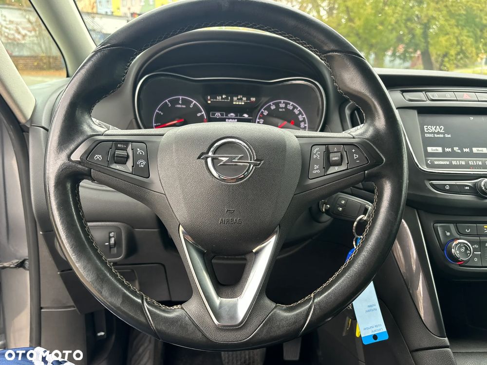 Opel Zafira - 25