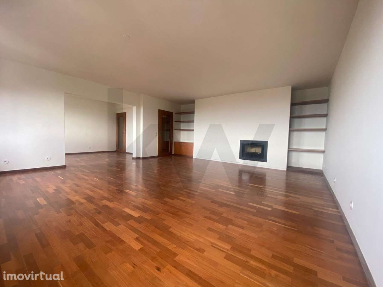 Apartamento T3 renovado para arrendamento nos Pinhais da Foz - Grande imagem: 3/38