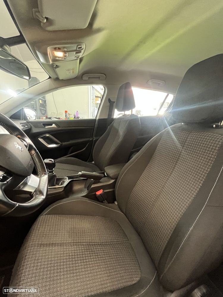 Peugeot 308 1.5 BlueHDi Active Pack - 49
