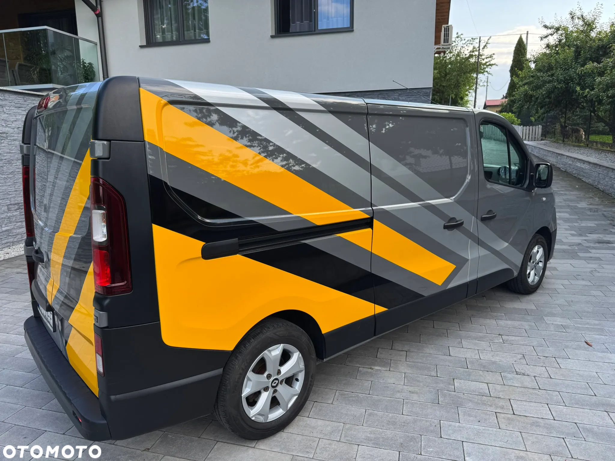 Renault Trafic - 4