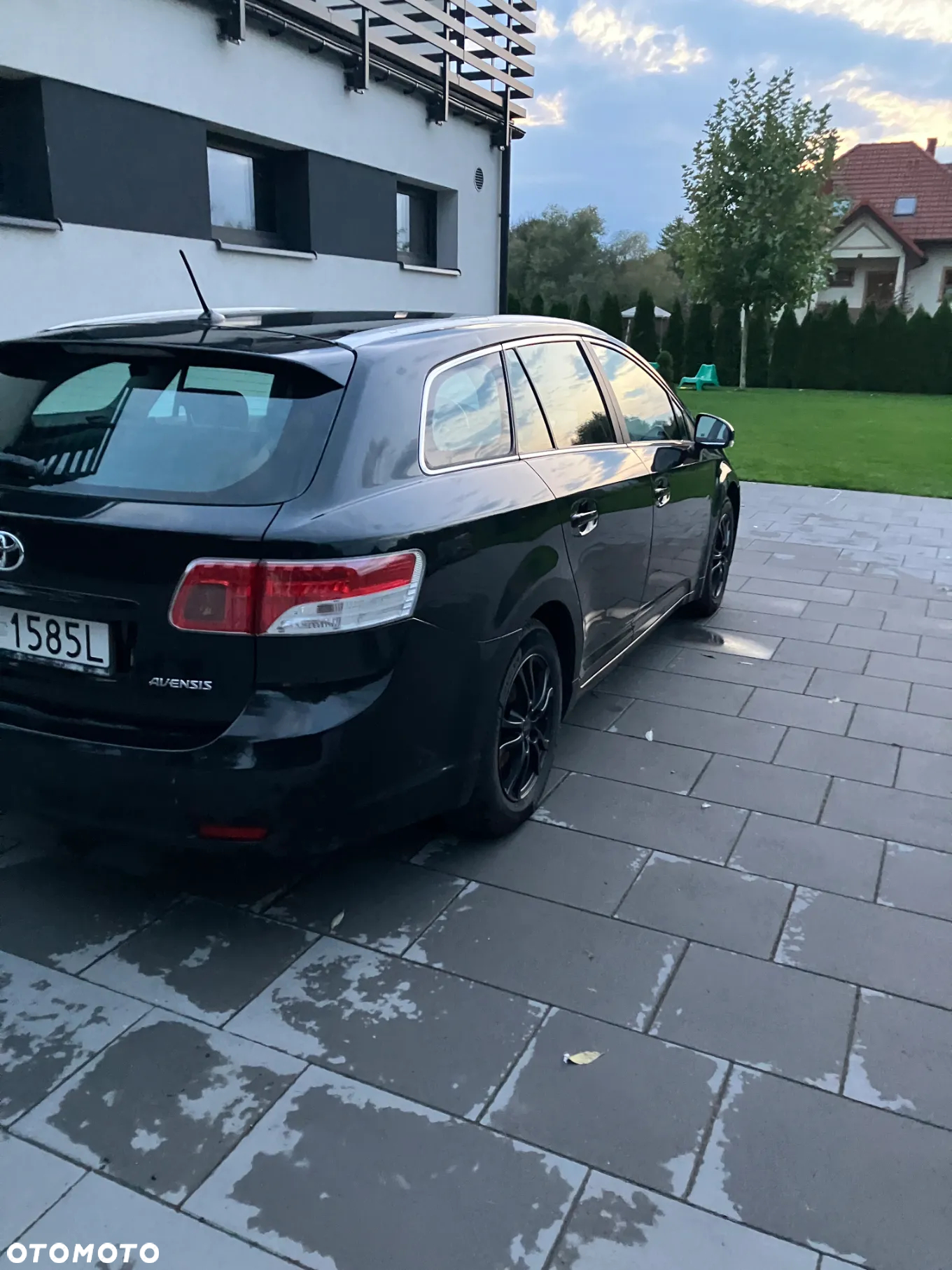 Toyota Avensis 1.8 Luna EU5 - 5