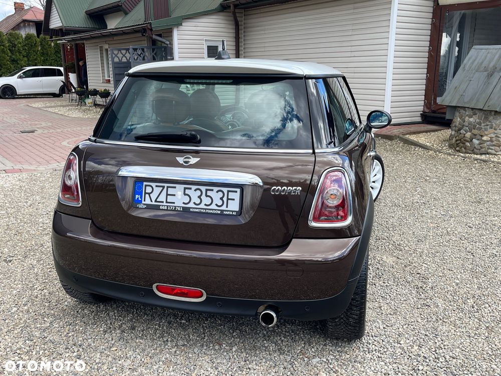 MINI Cooper 50 Mayfair - 16