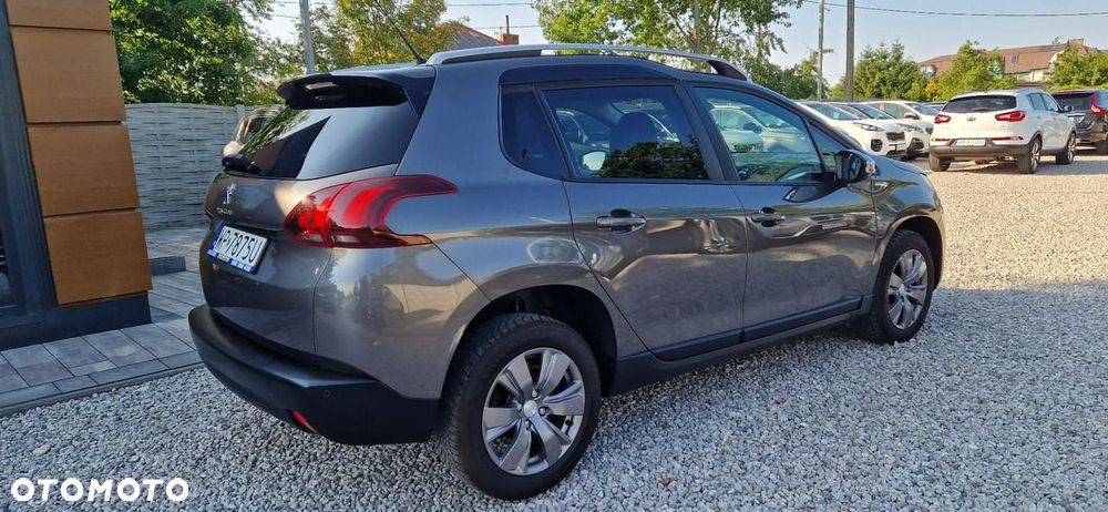 Peugeot 2008 - 11