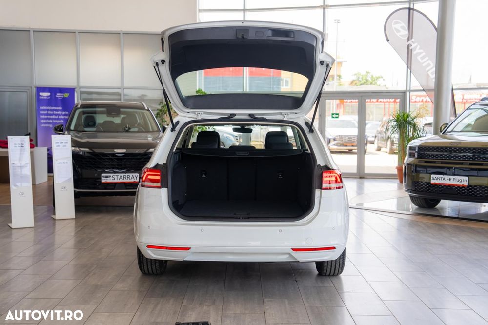 Volkswagen Passat Variant 2.0 TDI DSG (BlueMotion Technology) Comfortline - 24