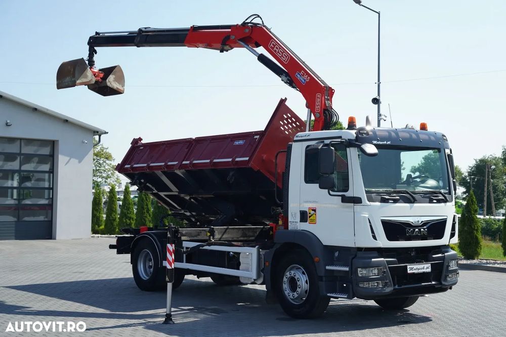 MAN TGM 18.340 / 4X2 / BASCĂLĂTOR 3 DIRECȚII / HIDRODOXIE LATERALĂ / BORDMATIC + HDS FASSI F165.0.22 / ROTATOR / GRAPER / TELECOMANDĂ / EURO - 9