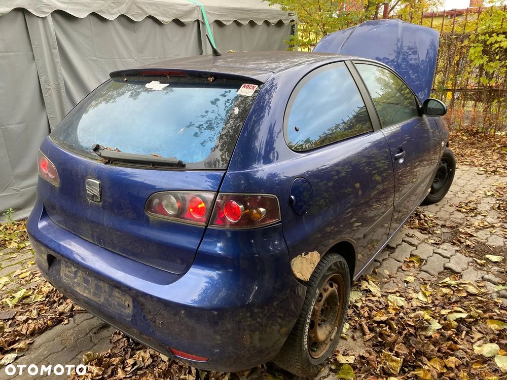 Seat Ibiza 1.4 16V Sport - 5