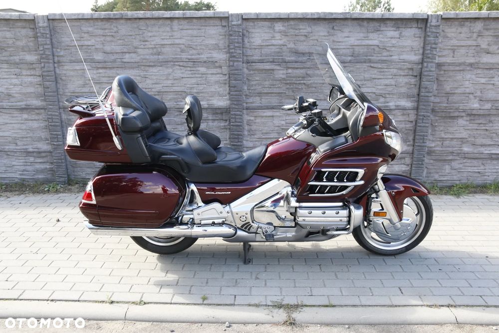 Honda GL - 16