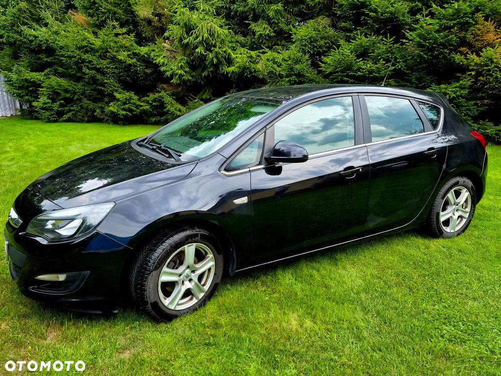 Opel Astra 1.6 Selection - 8