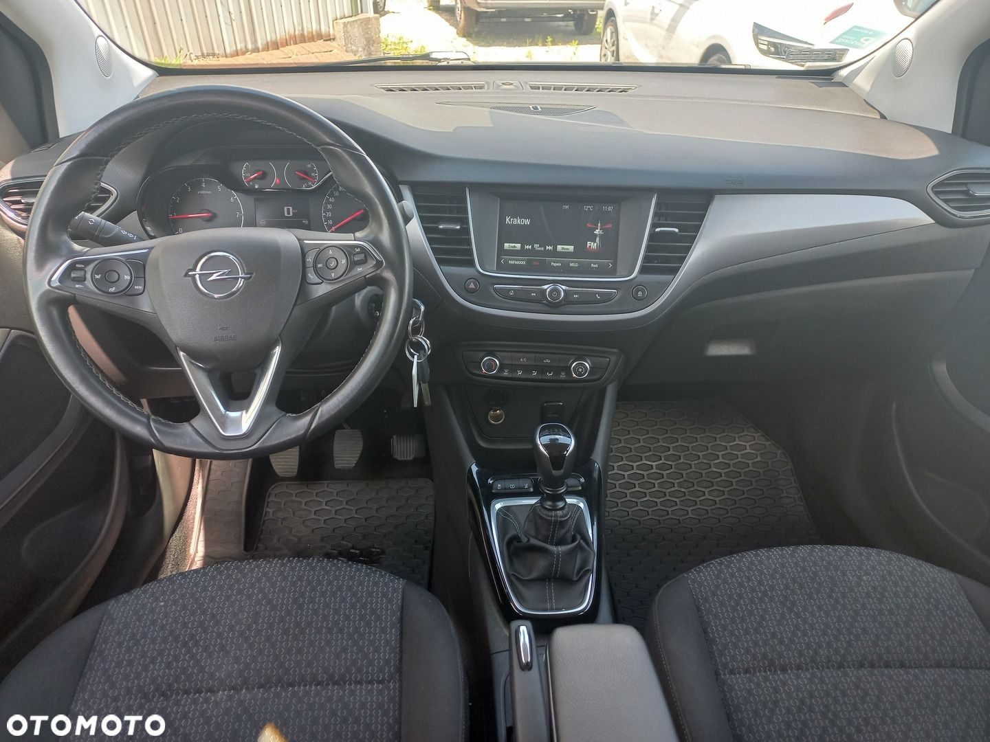 Opel Crossland X 1.2 T Enjoy S&S - 12