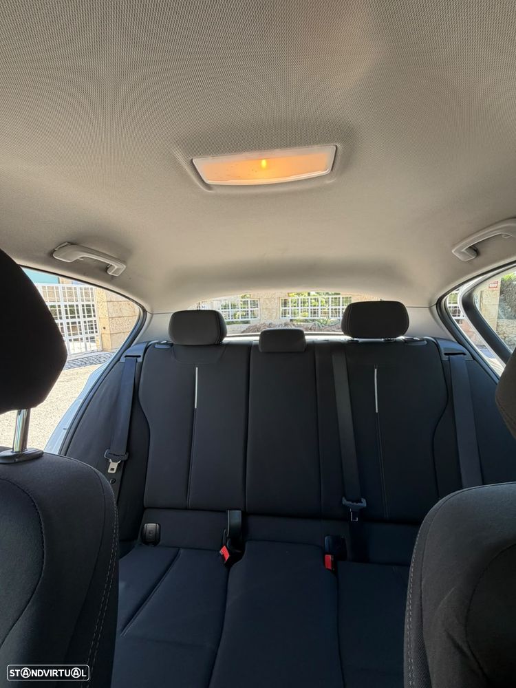 BMW 116 d EDynamics Line Sport - 9