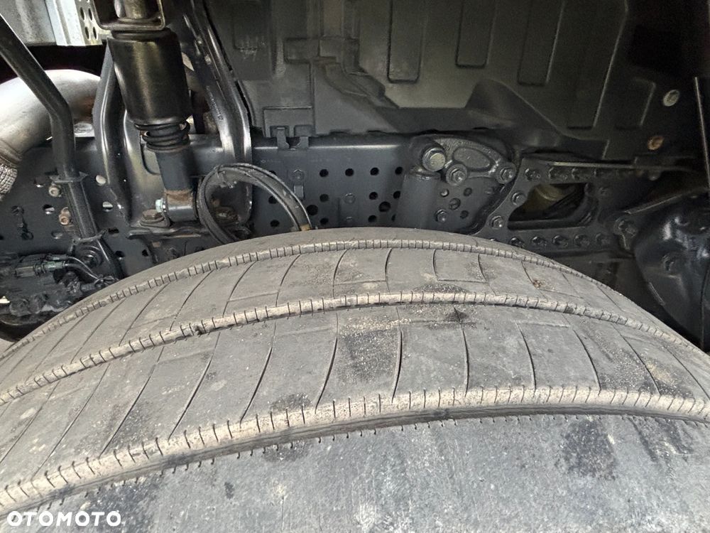 Mercedes-Benz Actros MP5 1830 (nie Antos , 1836, 1840, 1842, 1845) firanka , burta , - 18